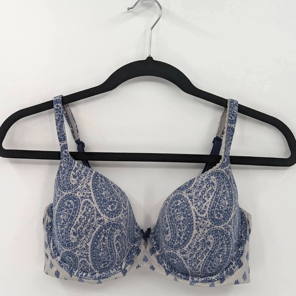 Victoria's Secret Navy and Cream Lingerie
